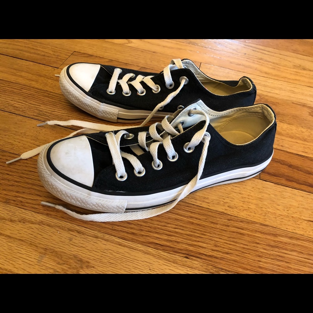 Black All-Star Converse Shoes wms 7